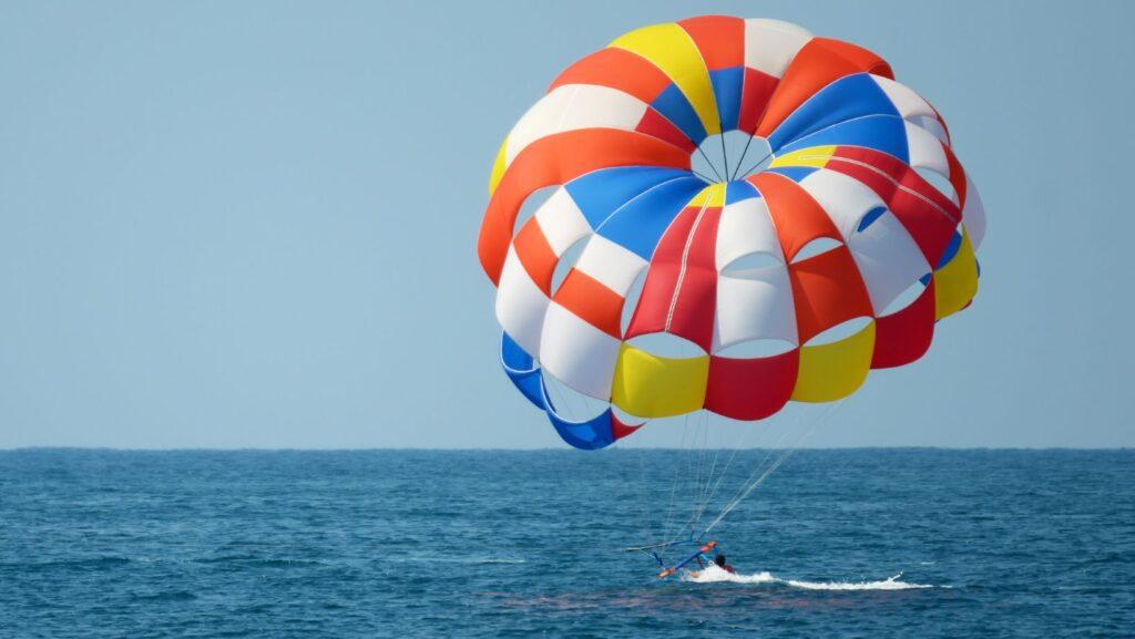 Parasailing in Maldives