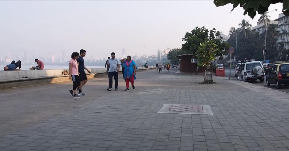 Marine Drive in Mumbai: Location, Visit Timings, Entry Fees!