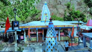 How to reach Tungareshwar temple