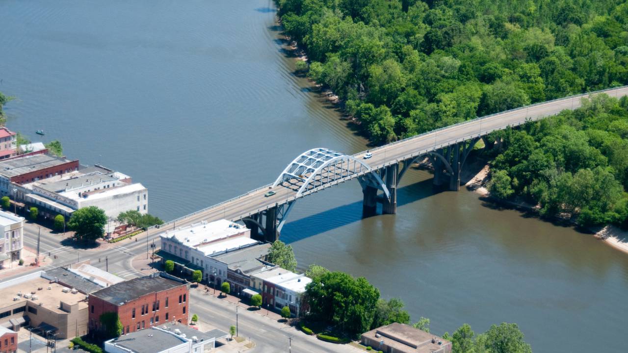 Edmund Pettus Bridge: Travel Info, Best Time to Go & Nearby Attractions ...