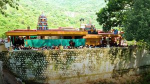 How to Reach Velappar Kovil